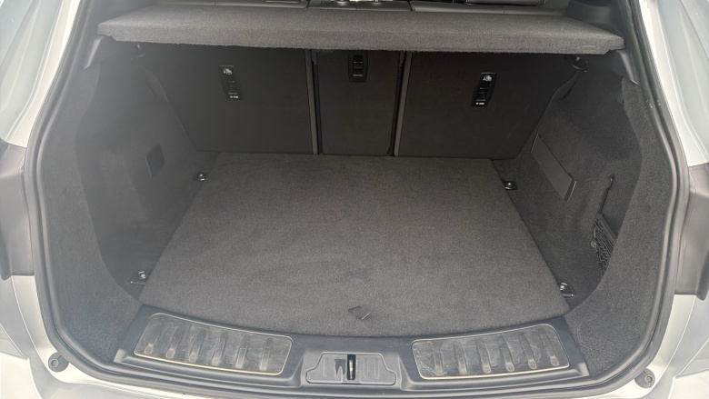 Jaguar E-Pace 1.5 P300e R-Dynamic HSE 5dr Auto Estate